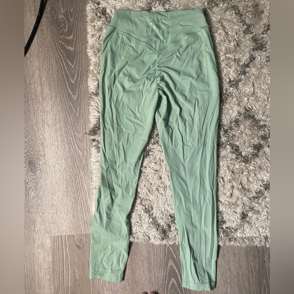 Brand new KK fit leggings. Sold out online.